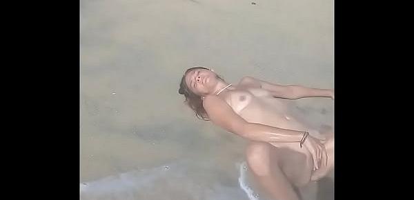  Sex on the Beach Horny Milf Gilf Nature Porn